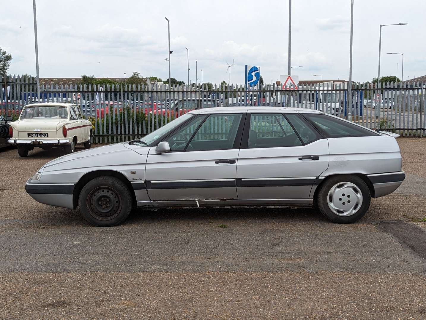 <p>2000 CITROEN XM VSX 2.0 TURBO AUTO</p>