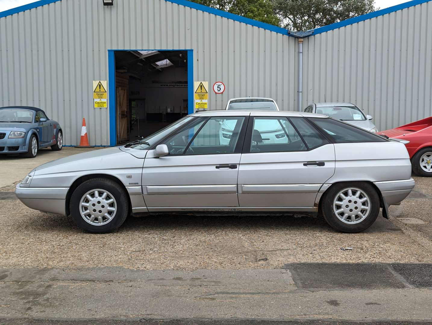 <p>1997 CITROEN XM EXCLUSIVE V6 AUTO</p>