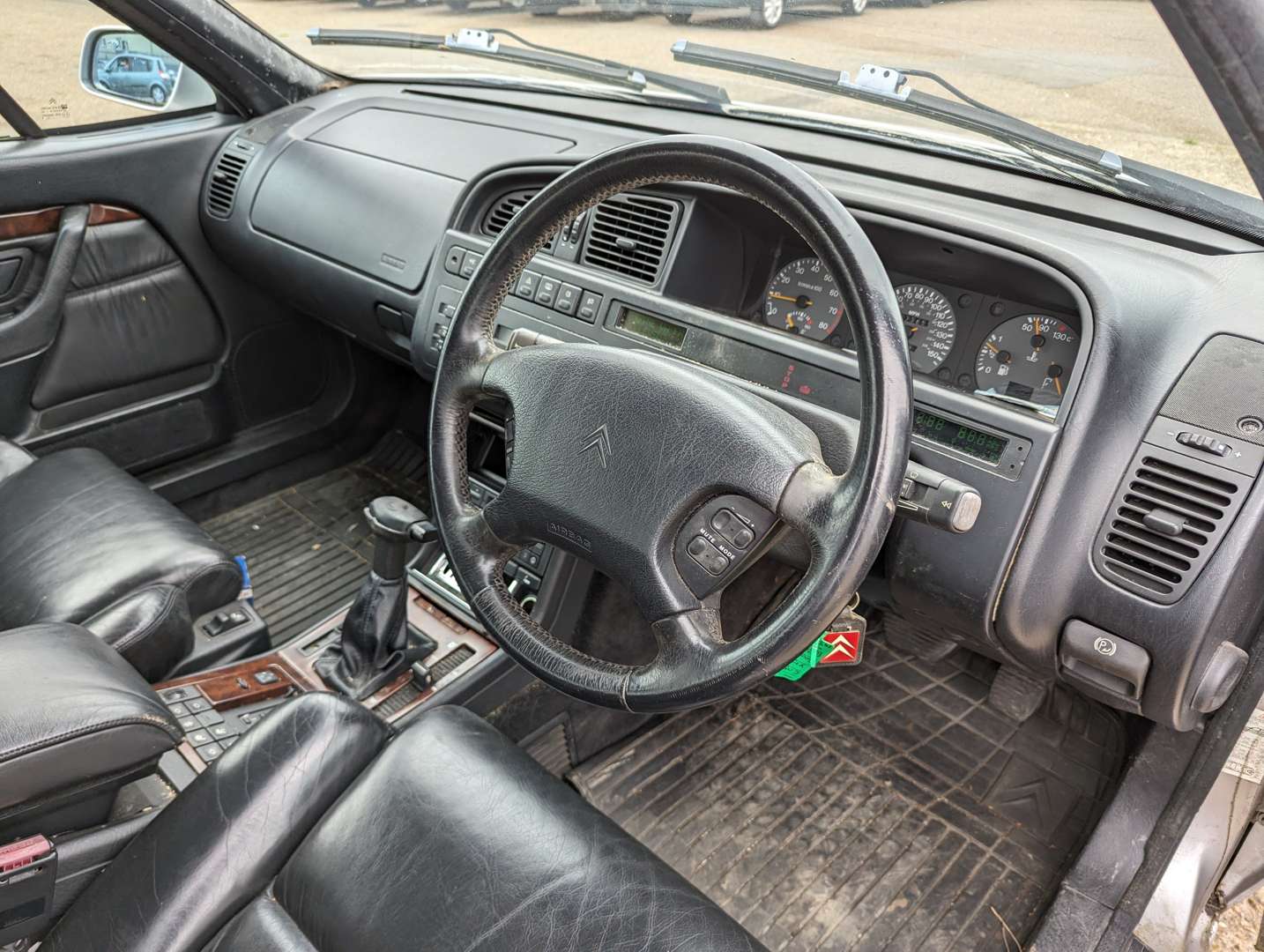 <p>1997 CITROEN XM EXCLUSIVE V6 AUTO</p>