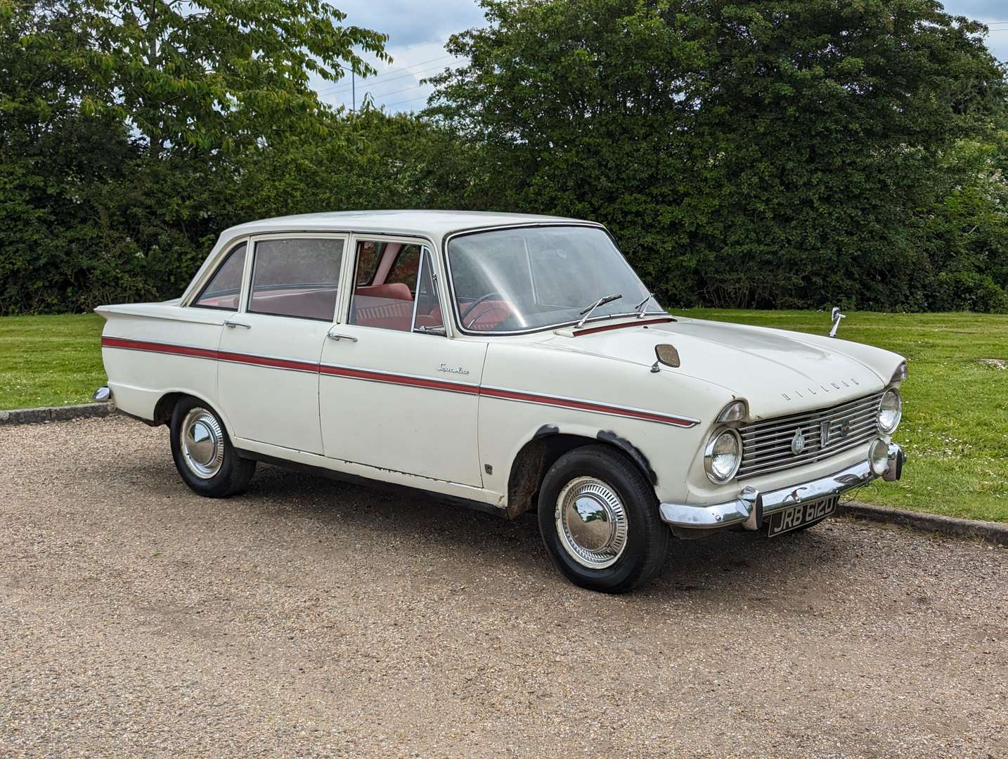 <p>1966 HILLMAN SUPER MINX&nbsp;</p>