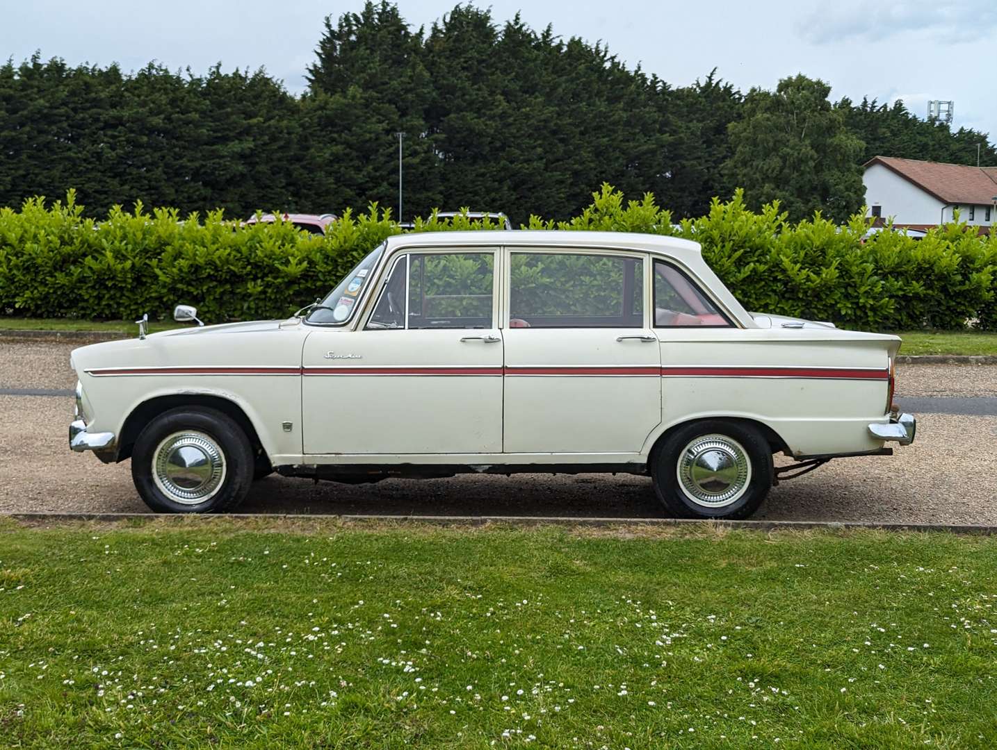 <p>1966 HILLMAN SUPER MINX&nbsp;</p>