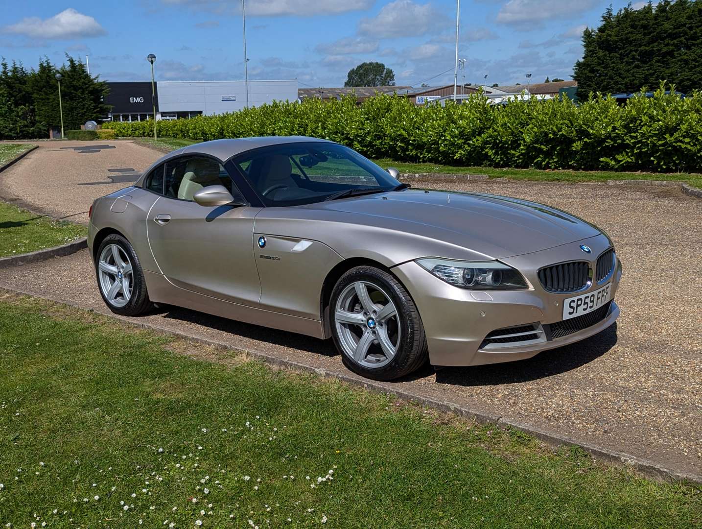 <p>2009 BMW Z4 3.0I MANUAL</p>