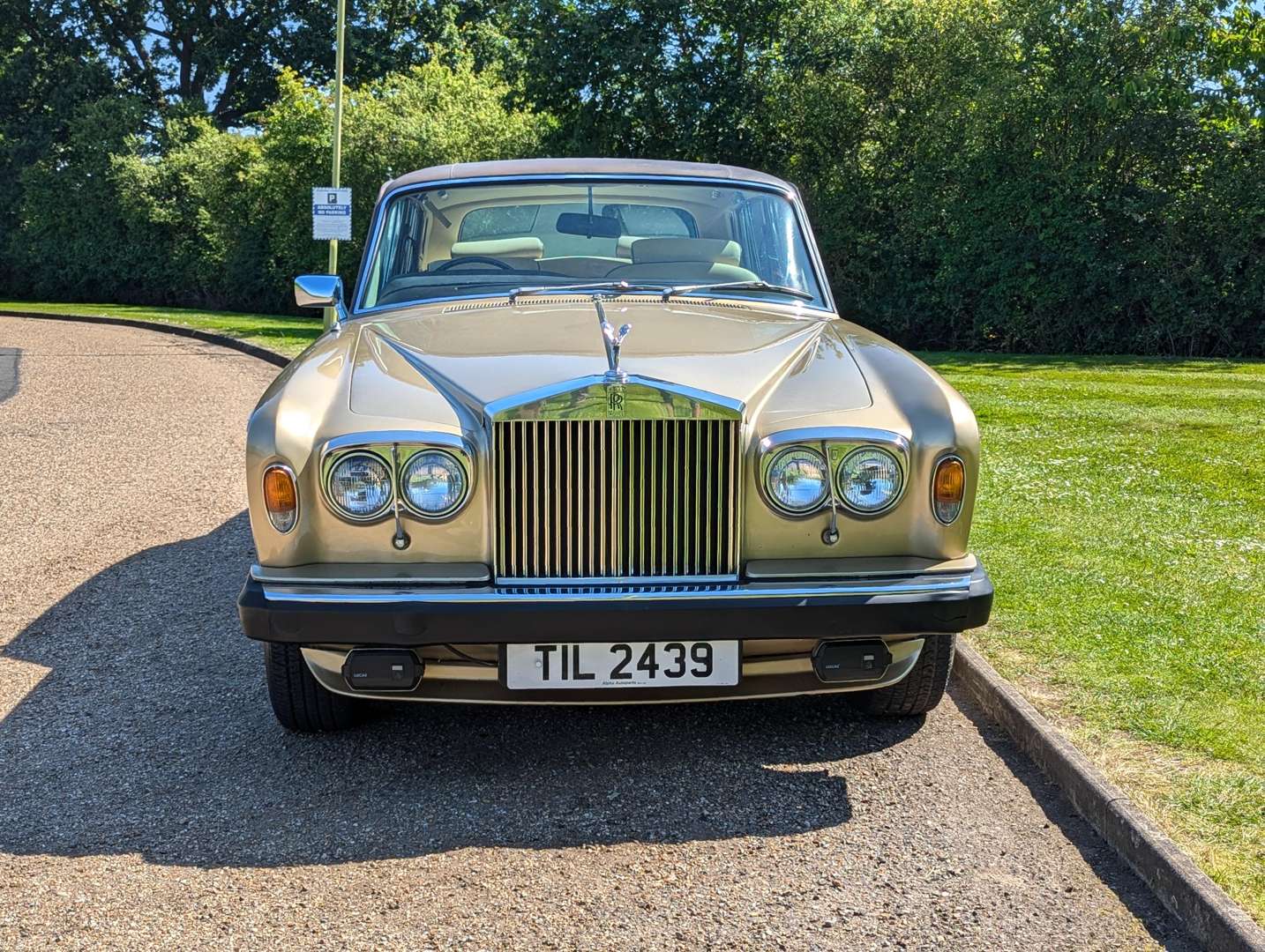 <p>1978 ROLLS ROYCE SILVER WRAITH II LWB</p>