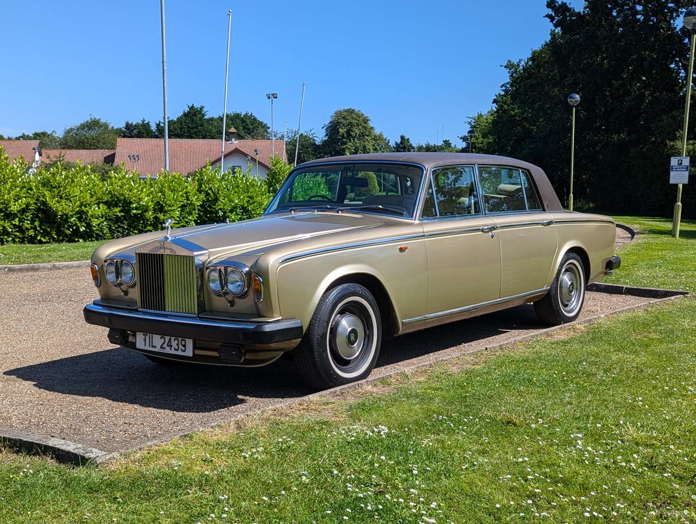 <p>1978 ROLLS ROYCE SILVER WRAITH II LWB</p>