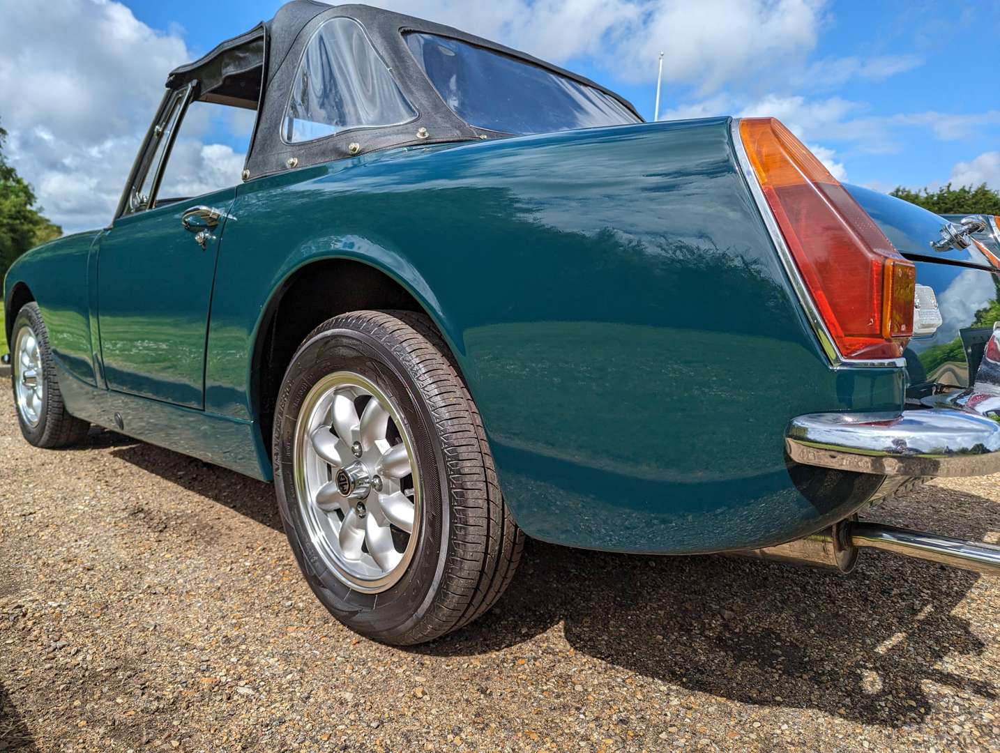 <p>1972 MG MIDGET&nbsp;</p>