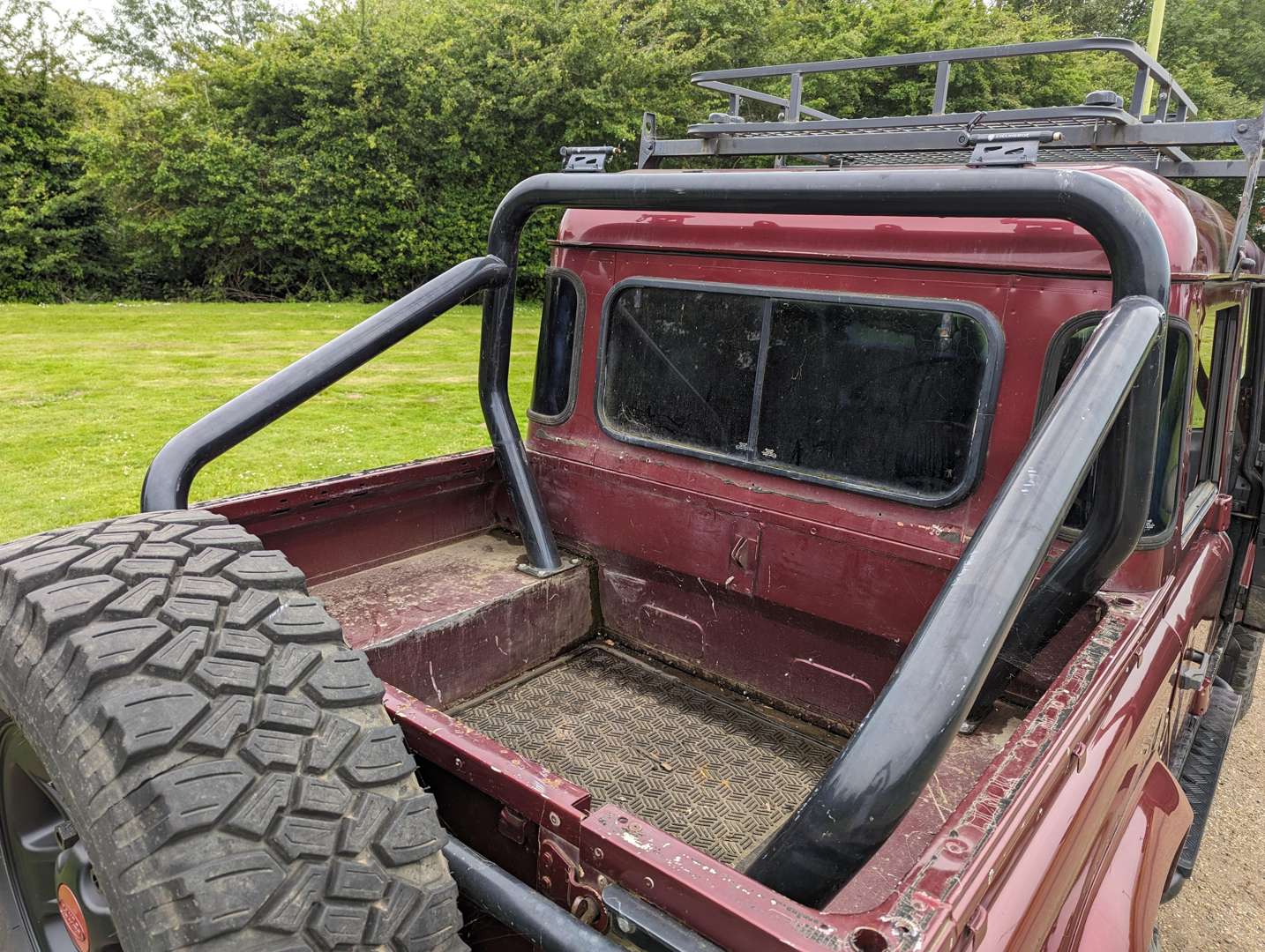 <p>2001 LAND ROVER DEFENDER 110 COUNTY TD5</p>