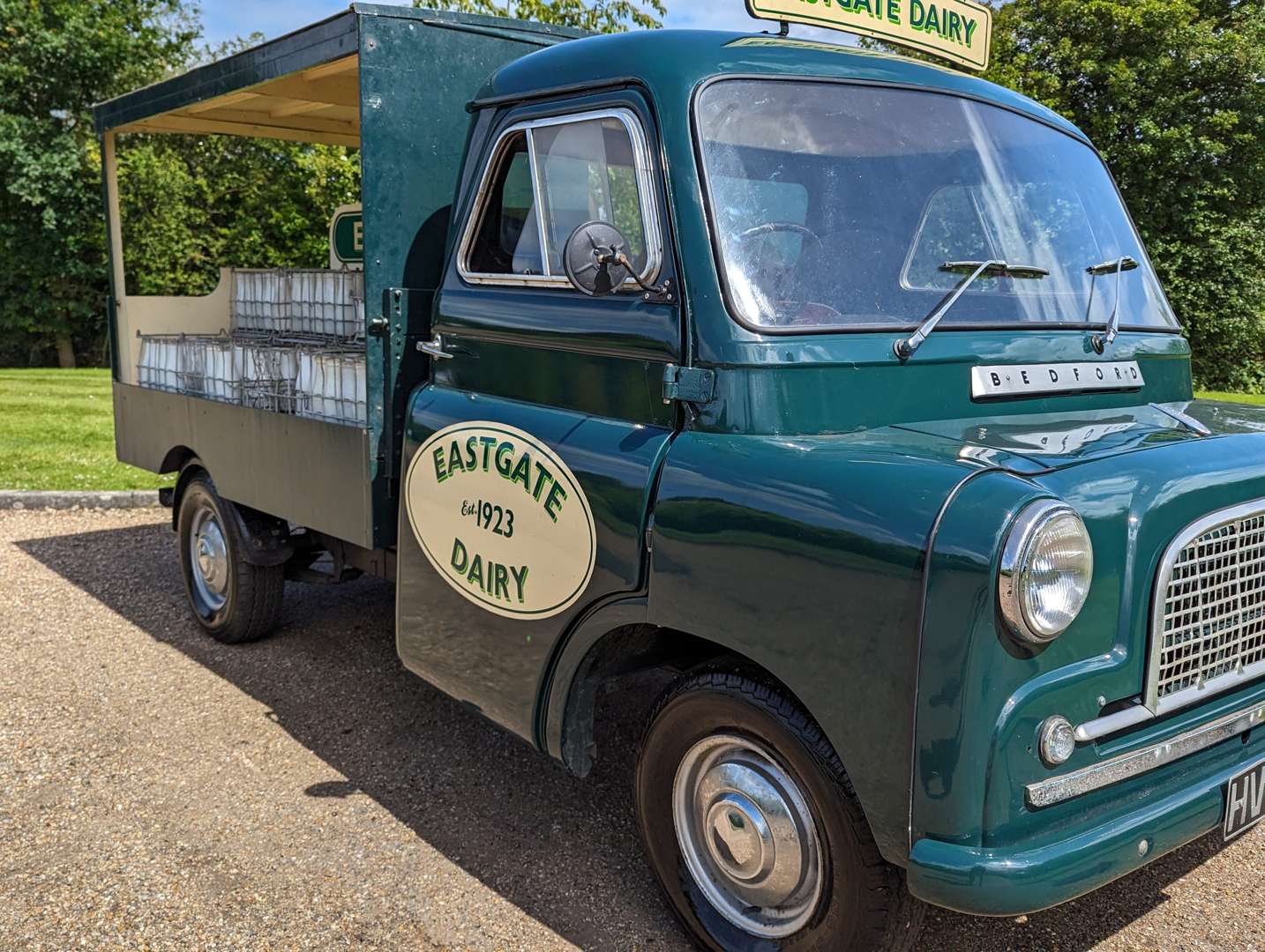 <p>1966 BEDFORD CA PICK-UP</p>