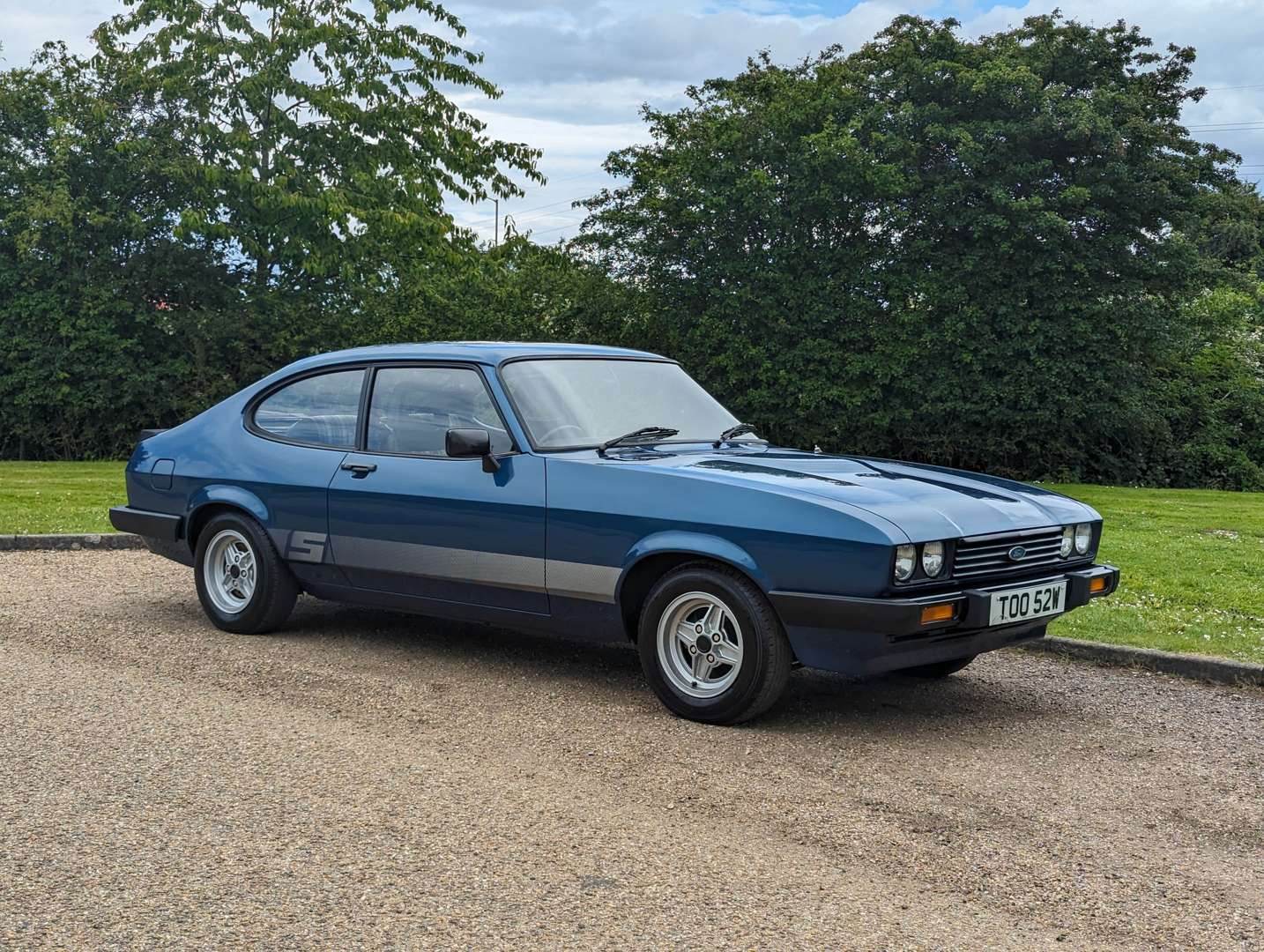 <p>1980 FORD CAPRI 3.0S 42,000 MILES</p>