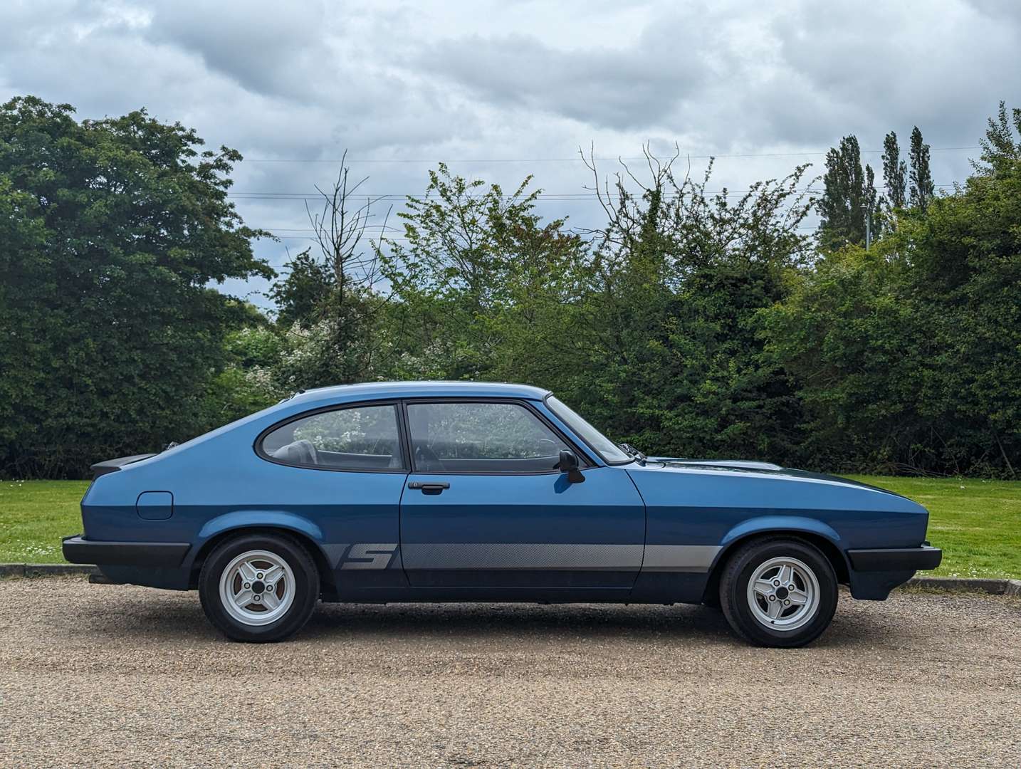 <p>1980 FORD CAPRI 3.0S 42,000 MILES</p>