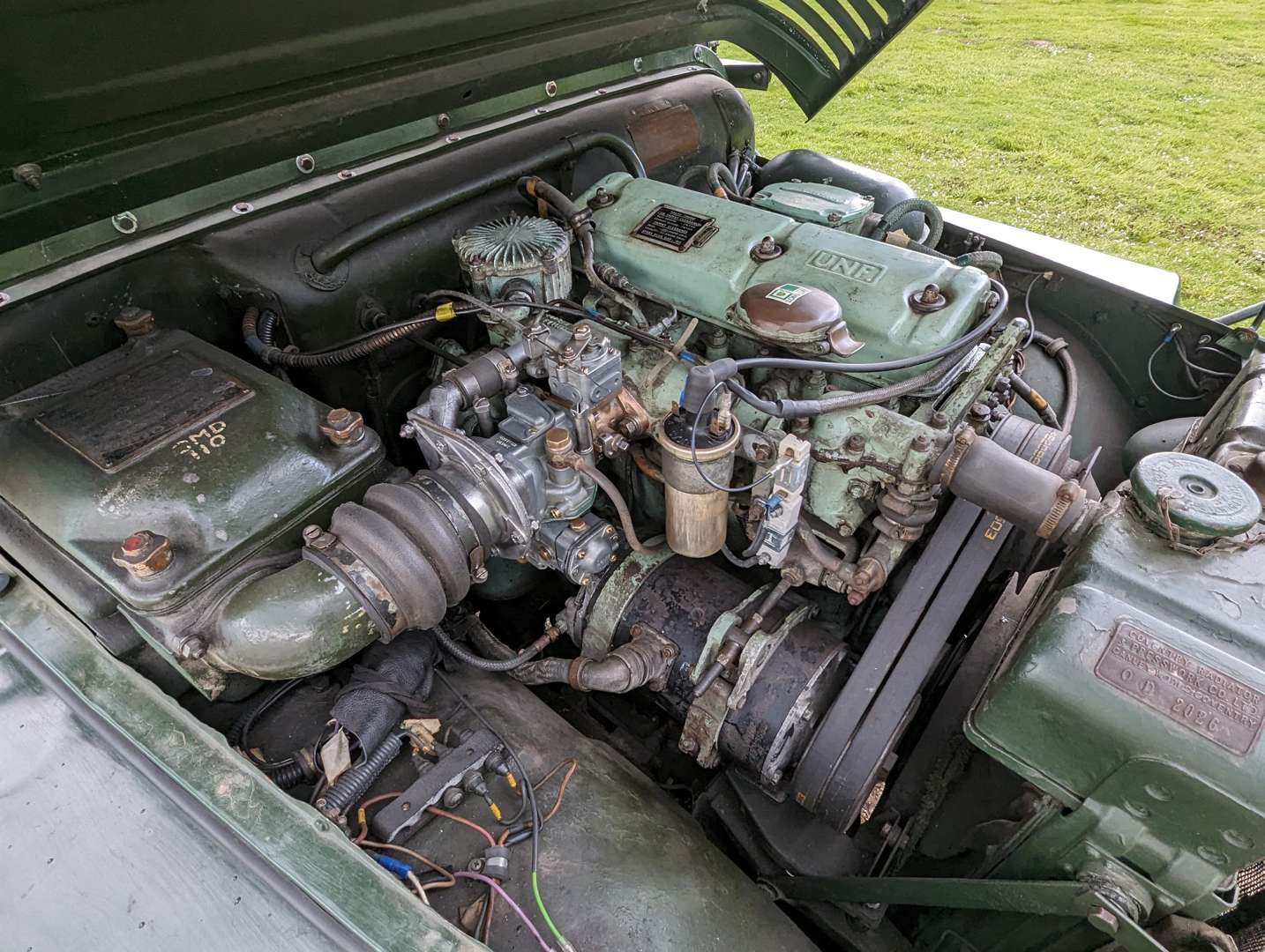 <p>1955 AUSTIN CHAMP</p>