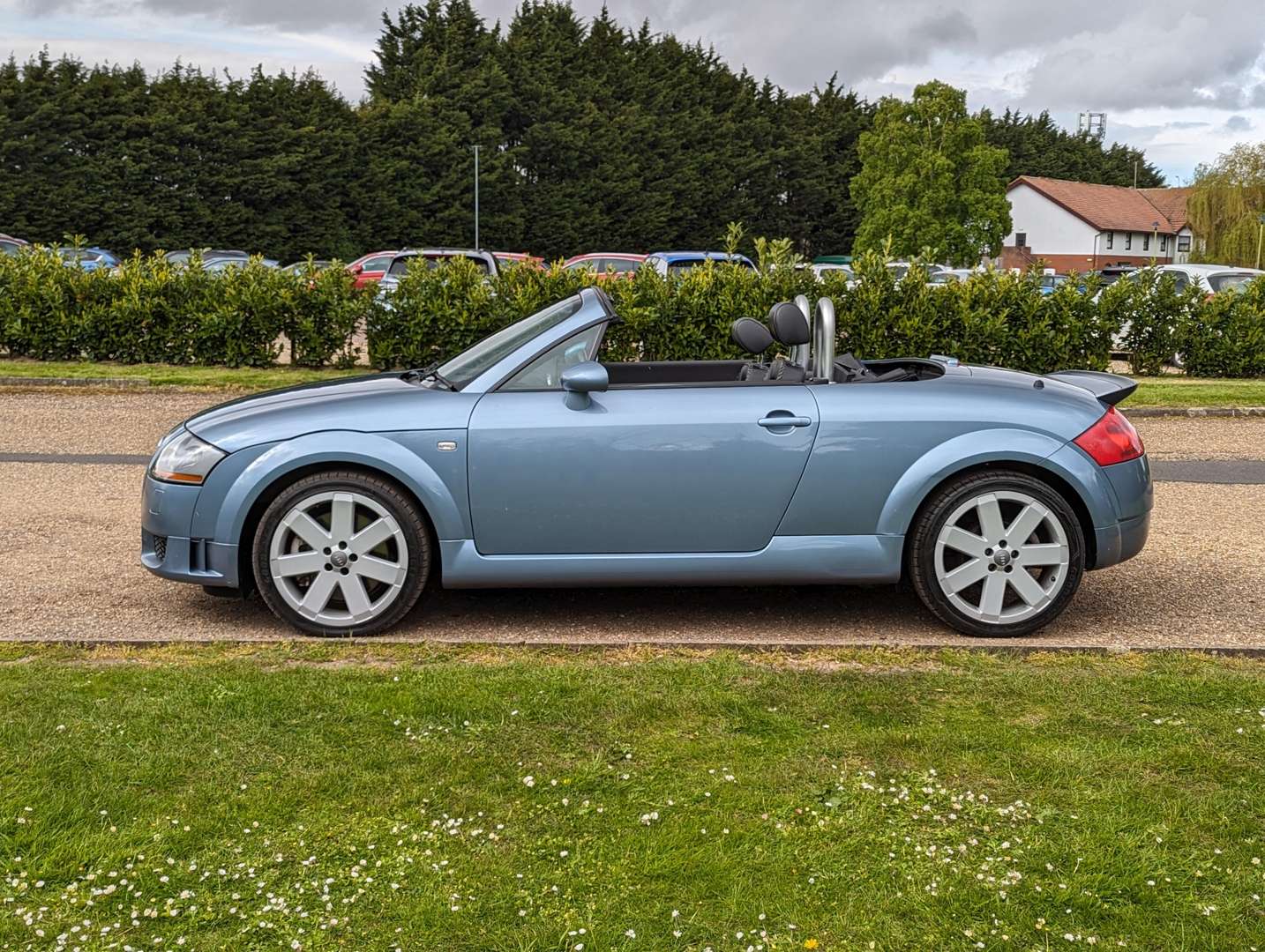 <p>2005 AUDI TT QUATTRO (250 BHP) AUTO</p>