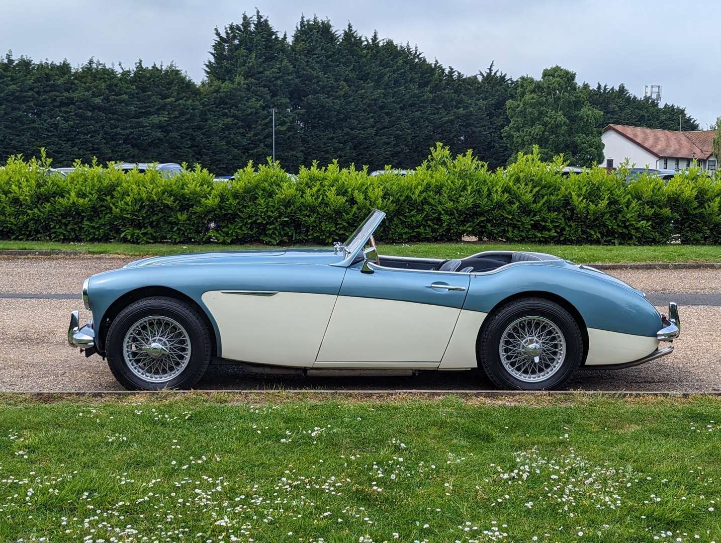 <p>1960 AUSTIN HEALEY 3000 MKI BT7&nbsp;</p>