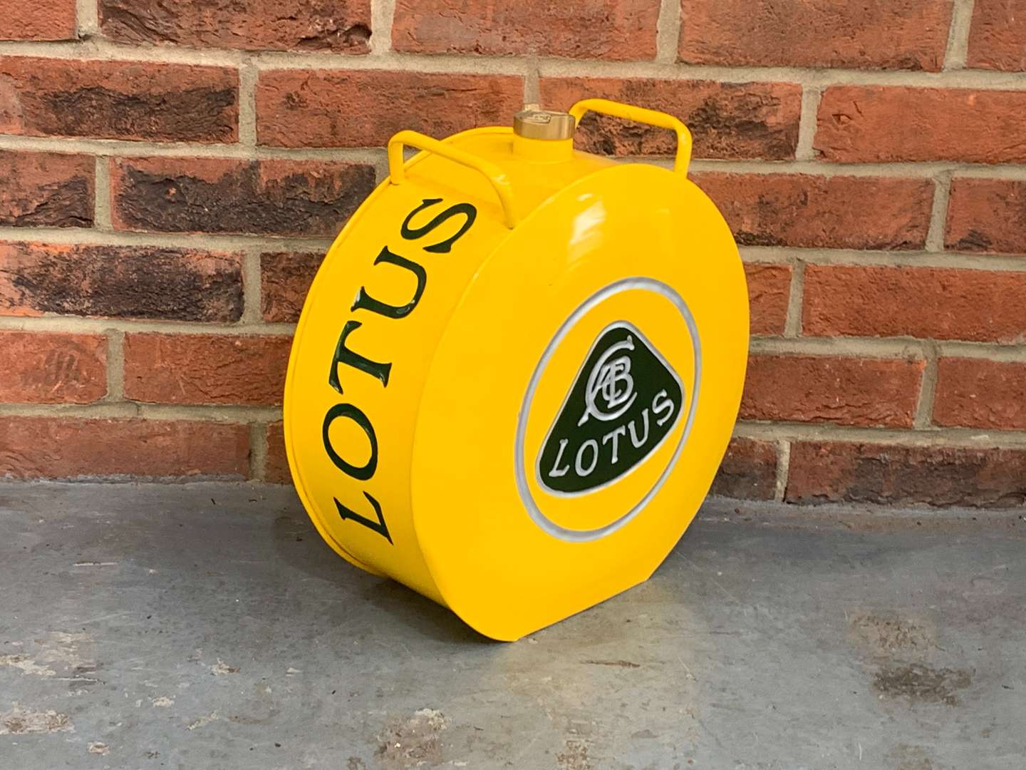 <p>Modern Lotus Two Handled Fuel Can</p>