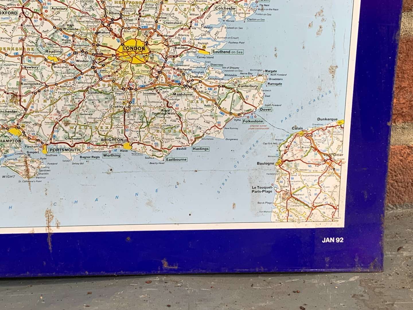 <p>Tin Michelin Map Sign</p>