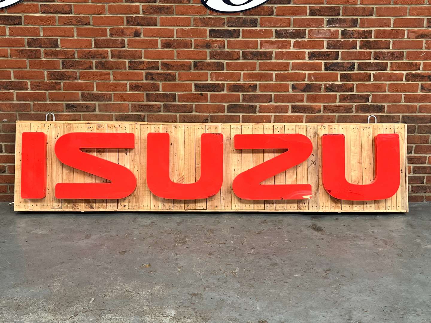 <p>Extremely Large ISUZU Illuminated Sign a/f</p>