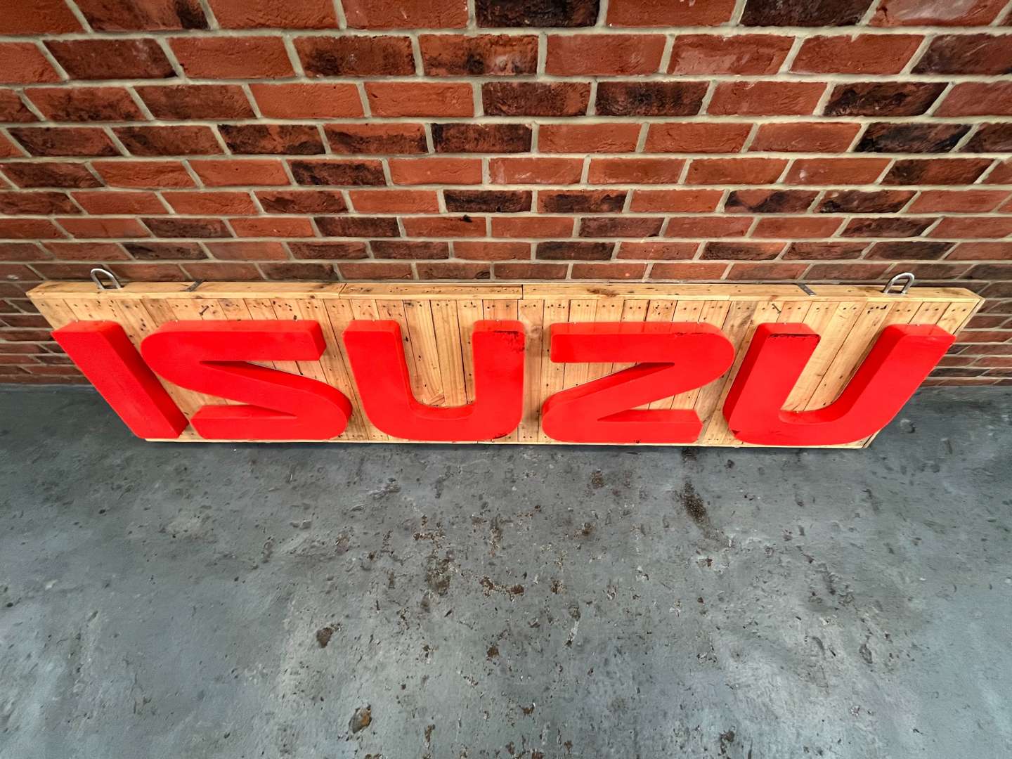 <p>Extremely Large ISUZU Illuminated Sign a/f</p>