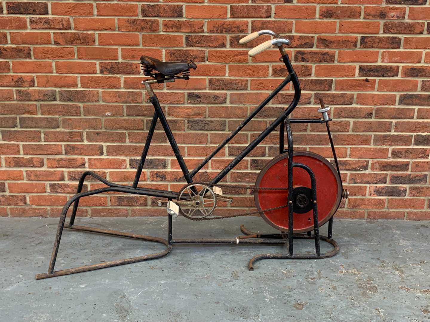 <p>Vintage Exercise Bike</p>