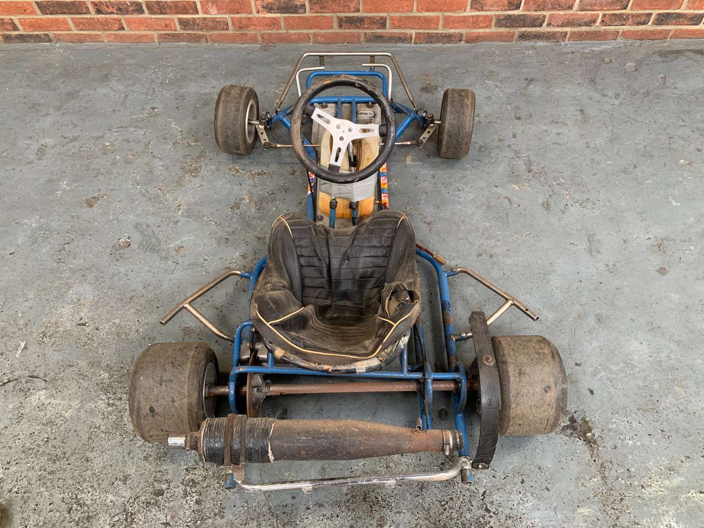 <p>Zip Go Kart Chassis and Engine</p>