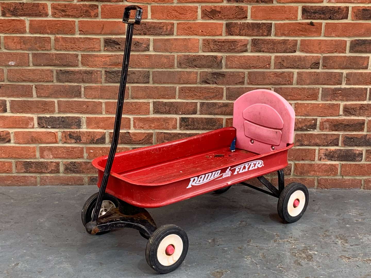 <p>Radio Flyer Tin Childs Pull Along Cart</p>