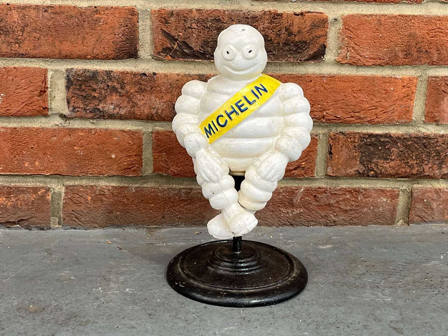 <p>Cast Iron Michelin Man Seated&nbsp;</p>