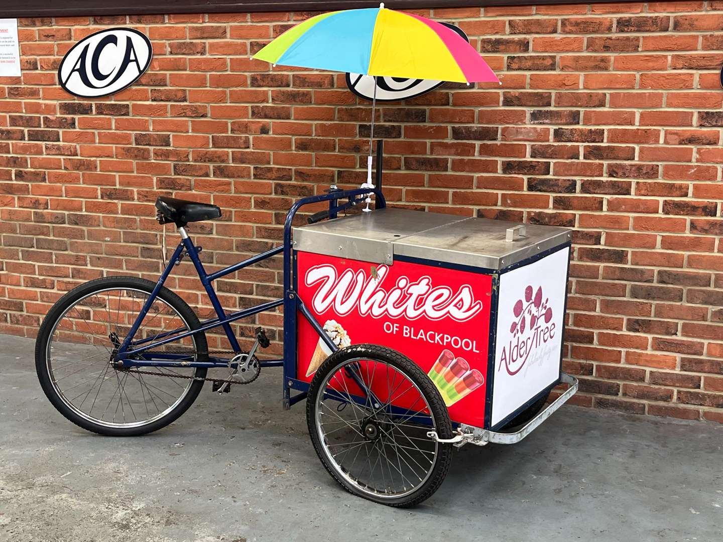 <p>Ice Cream Trike</p>