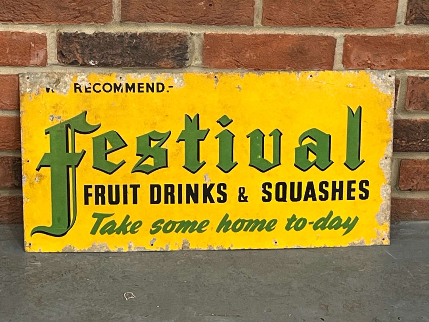 <p>Festival Fruit Drinks and Squashes Aluminium Sign</p>