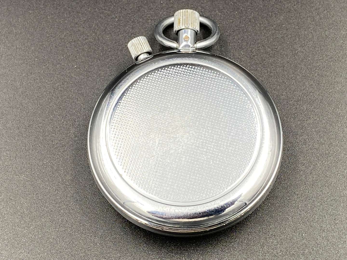 <p>AGAT, chrome metal cased stopwatch</p>