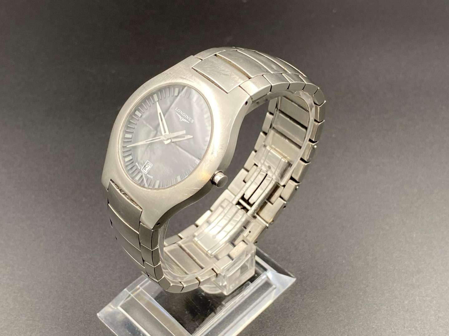 <p>LONGINES Oposition L3 617 4 quartz stainless steel wristwatch</p>