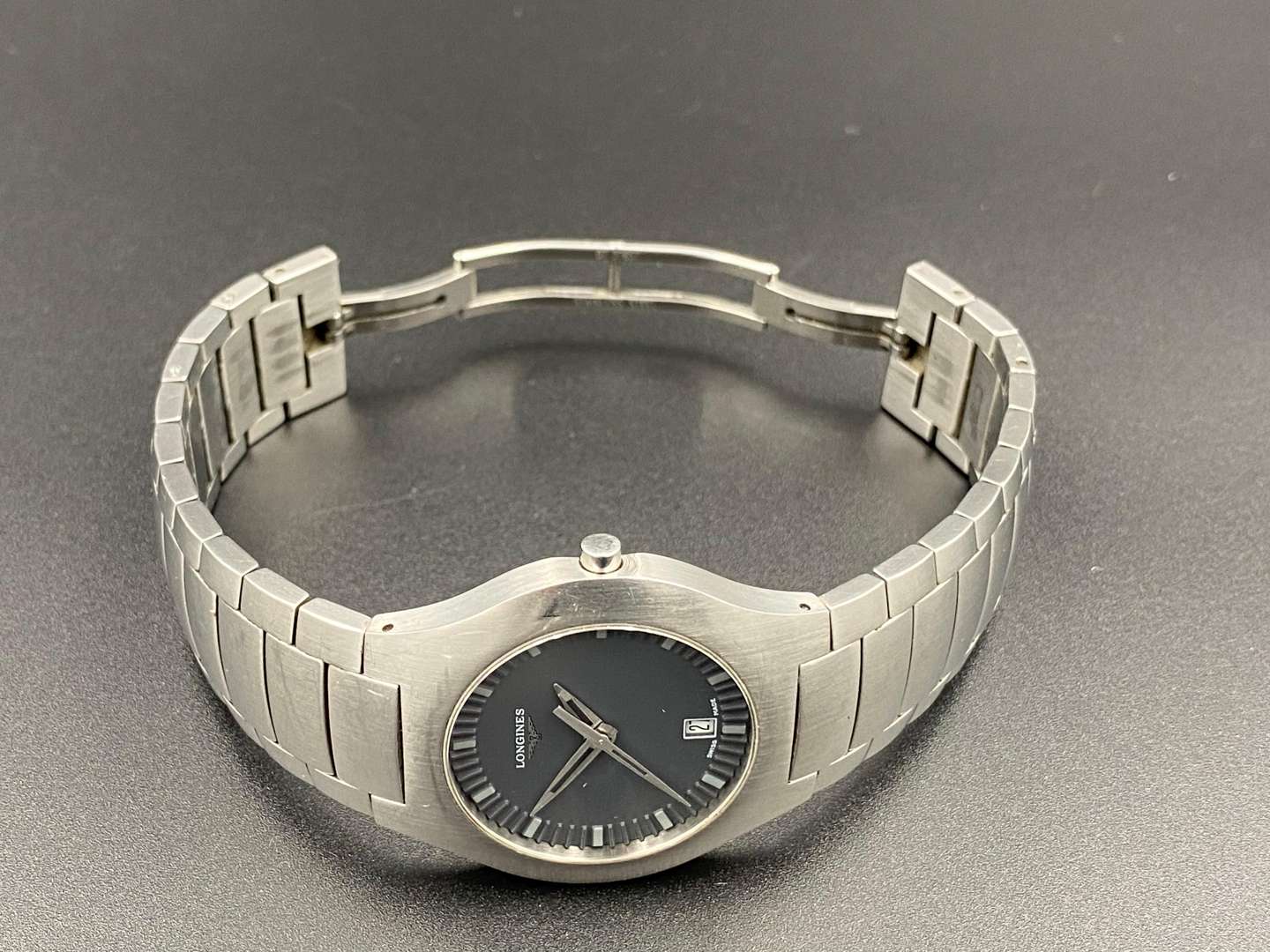 <p>LONGINES Oposition L3 617 4 quartz stainless steel wristwatch</p>