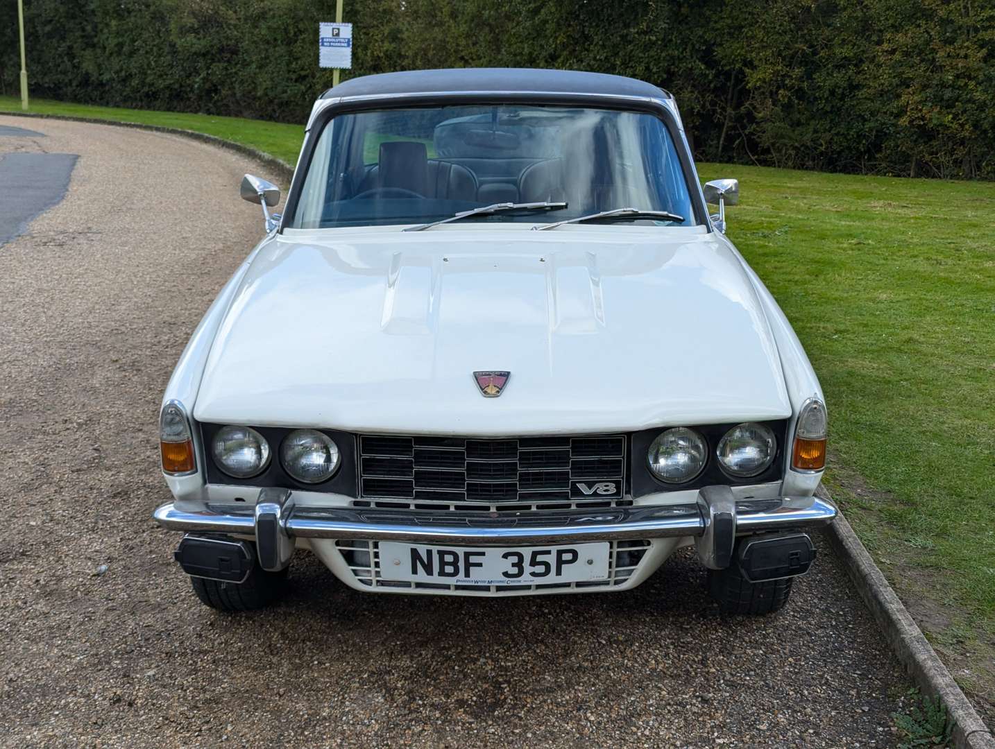 <p>1976 ROVER P6 3500S&nbsp;</p>