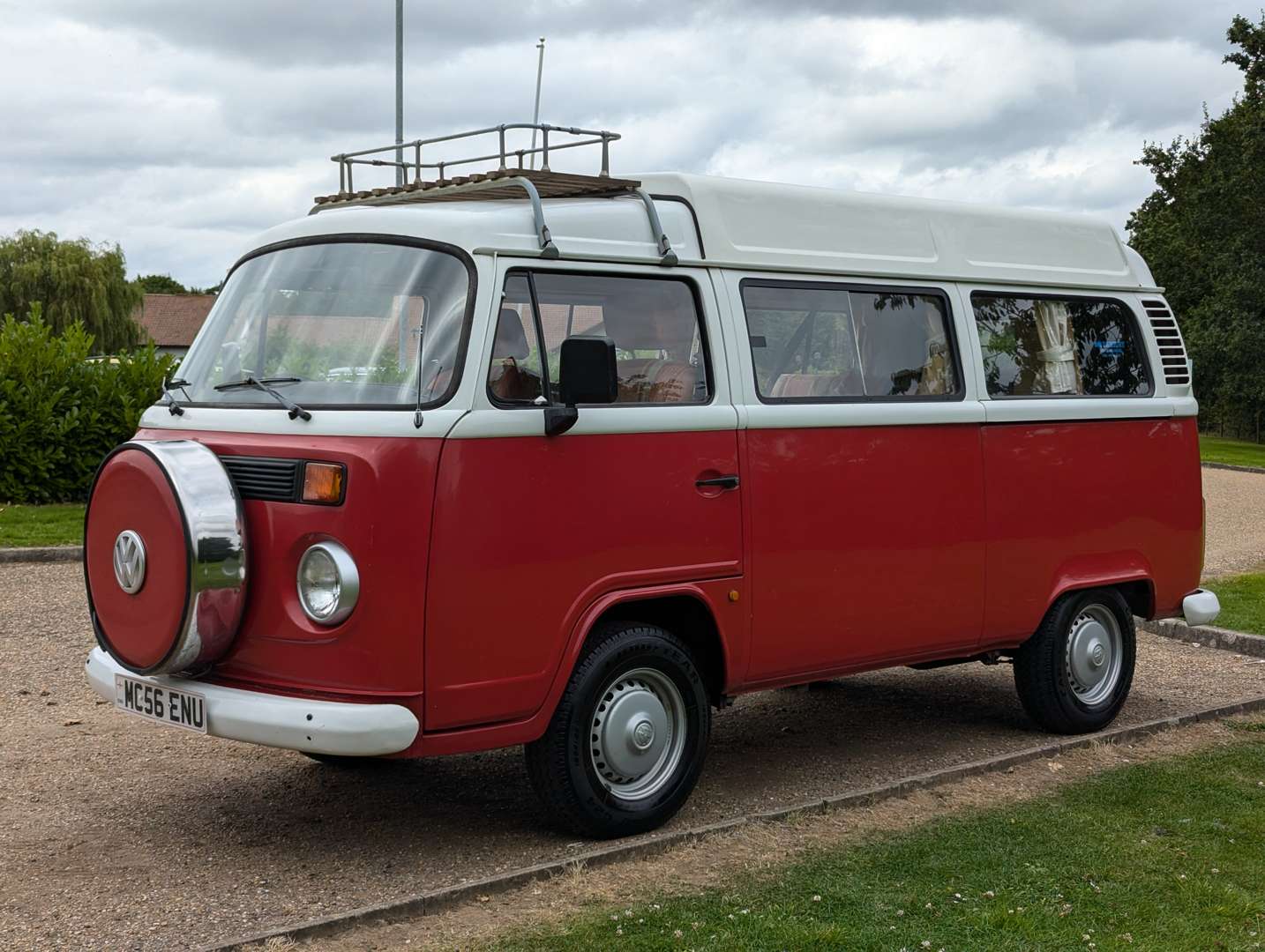 <p>2006 VW T2 CAMPER&nbsp;</p>