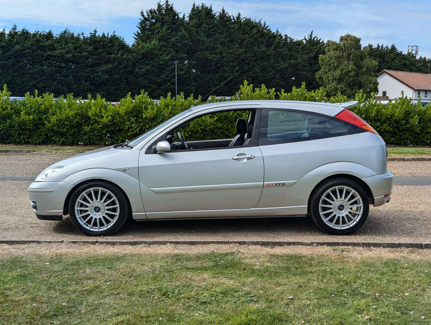 <p>2002 FORD FOCUS ST170</p>