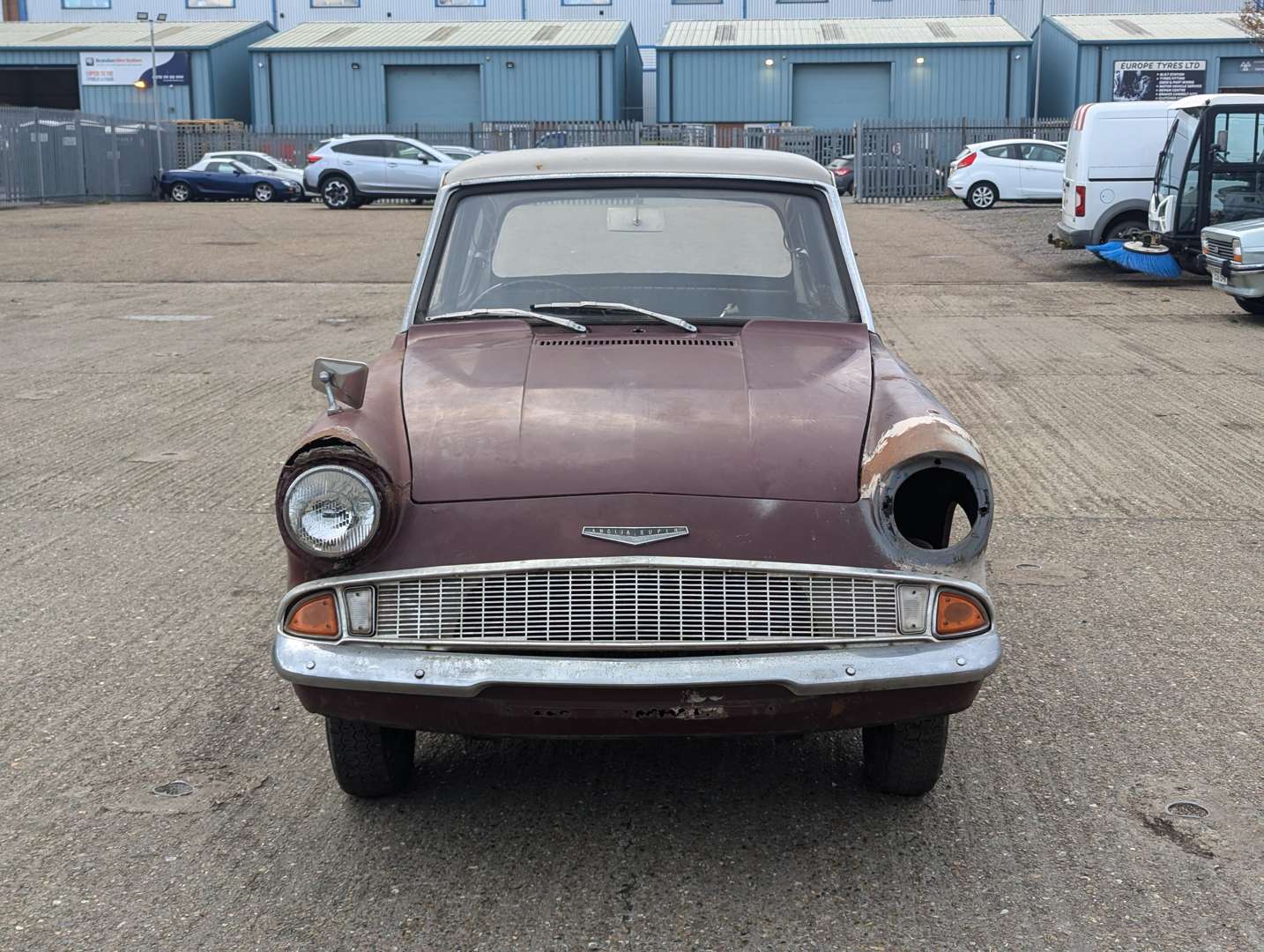 <p>1966 FORD ANGLIA SUPER 123E</p>