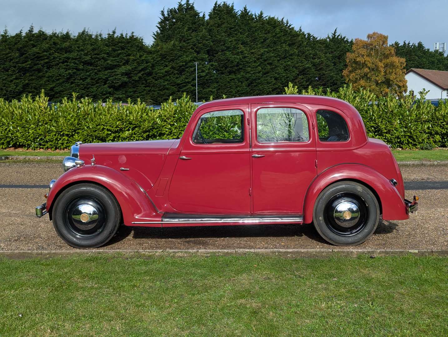 <p>1948 ROVER P2 10</p>