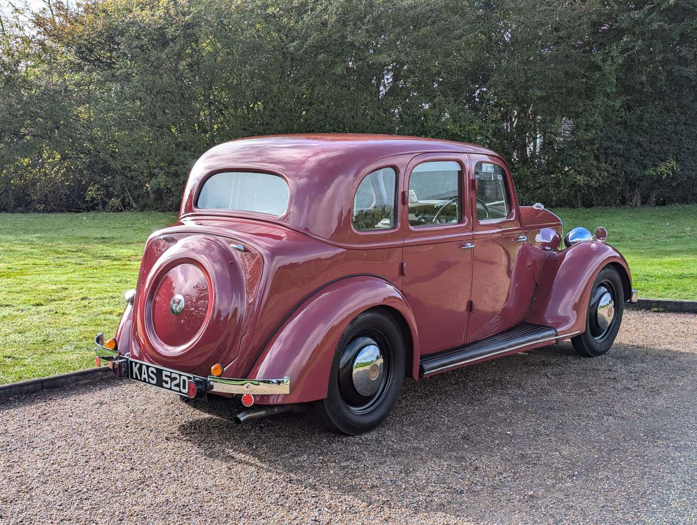 <p>1948 ROVER P2 10</p>