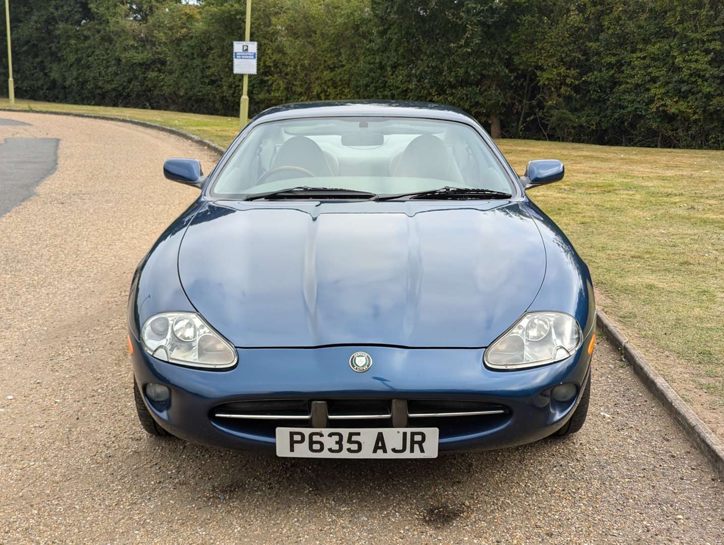 <p>1997 JAGUAR XK8 4.0 COUPE AUTO</p>