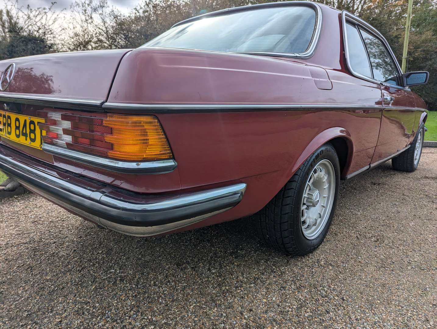 <p>1978 MERCEDES 280 CEW AUTO</p>