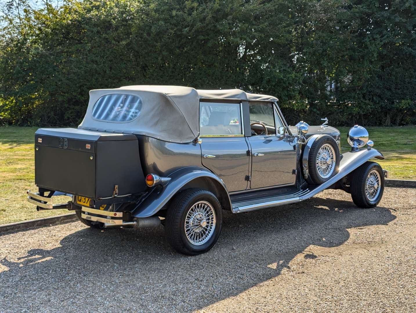 <p>1997 BEAUFORD SERIES 3&nbsp;</p>