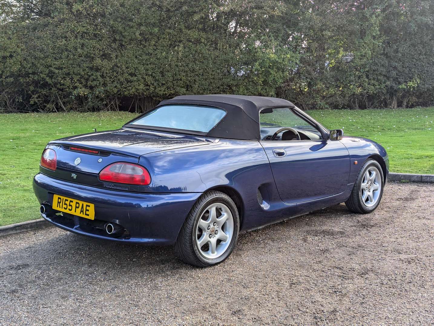 <p>1997 MG F</p>