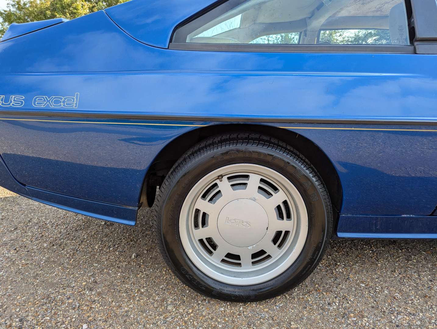 <p>1985 LOTUS EXCEL</p>