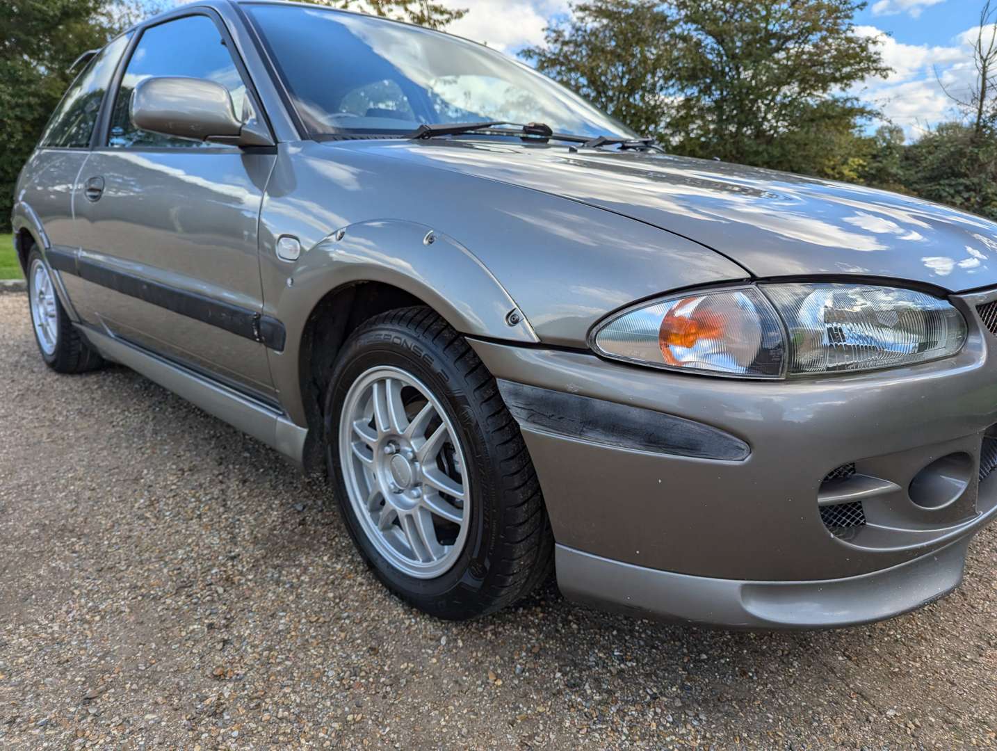 <p>2001 PROTON SATRIA LUX SPORT AUTO</p>