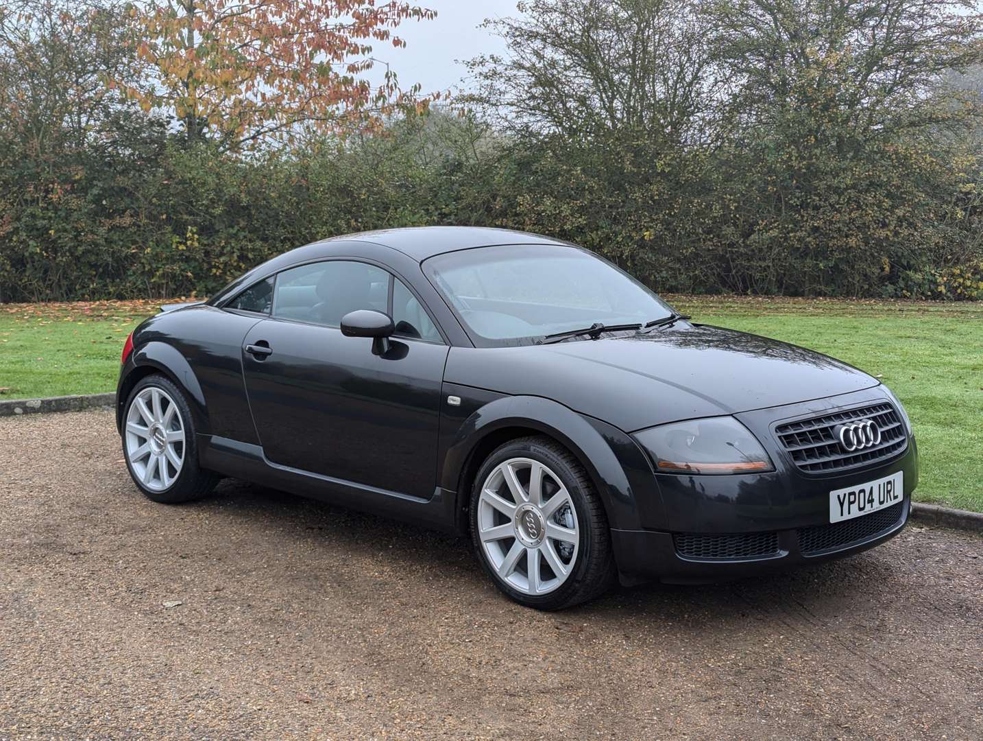 <p>2004 AUDI TT QUATTRO (180 BHP)</p>