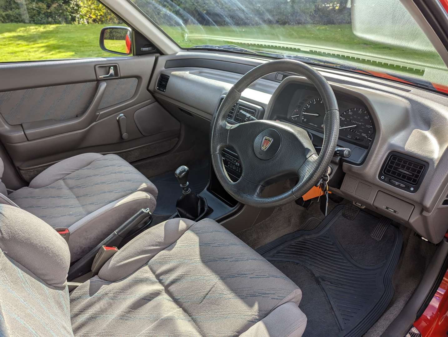 <p>1991 ROVER 214 SI</p>