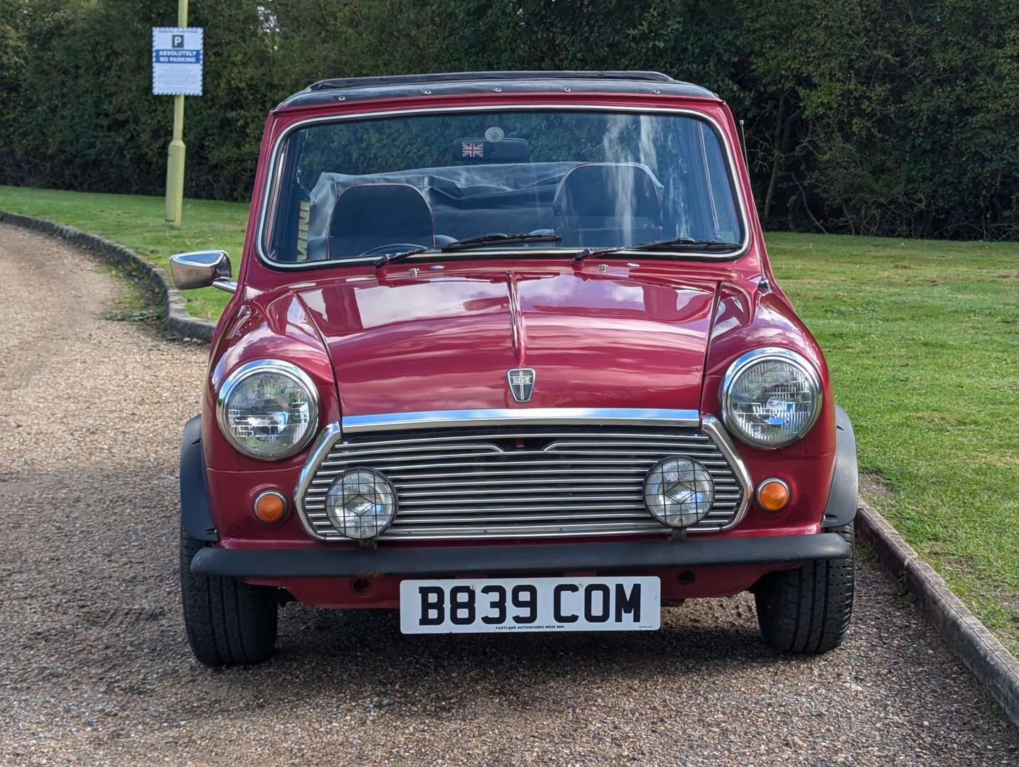 <p>1985 AUSTIN MINI MAYFAIR CONVERTIBLE</p>