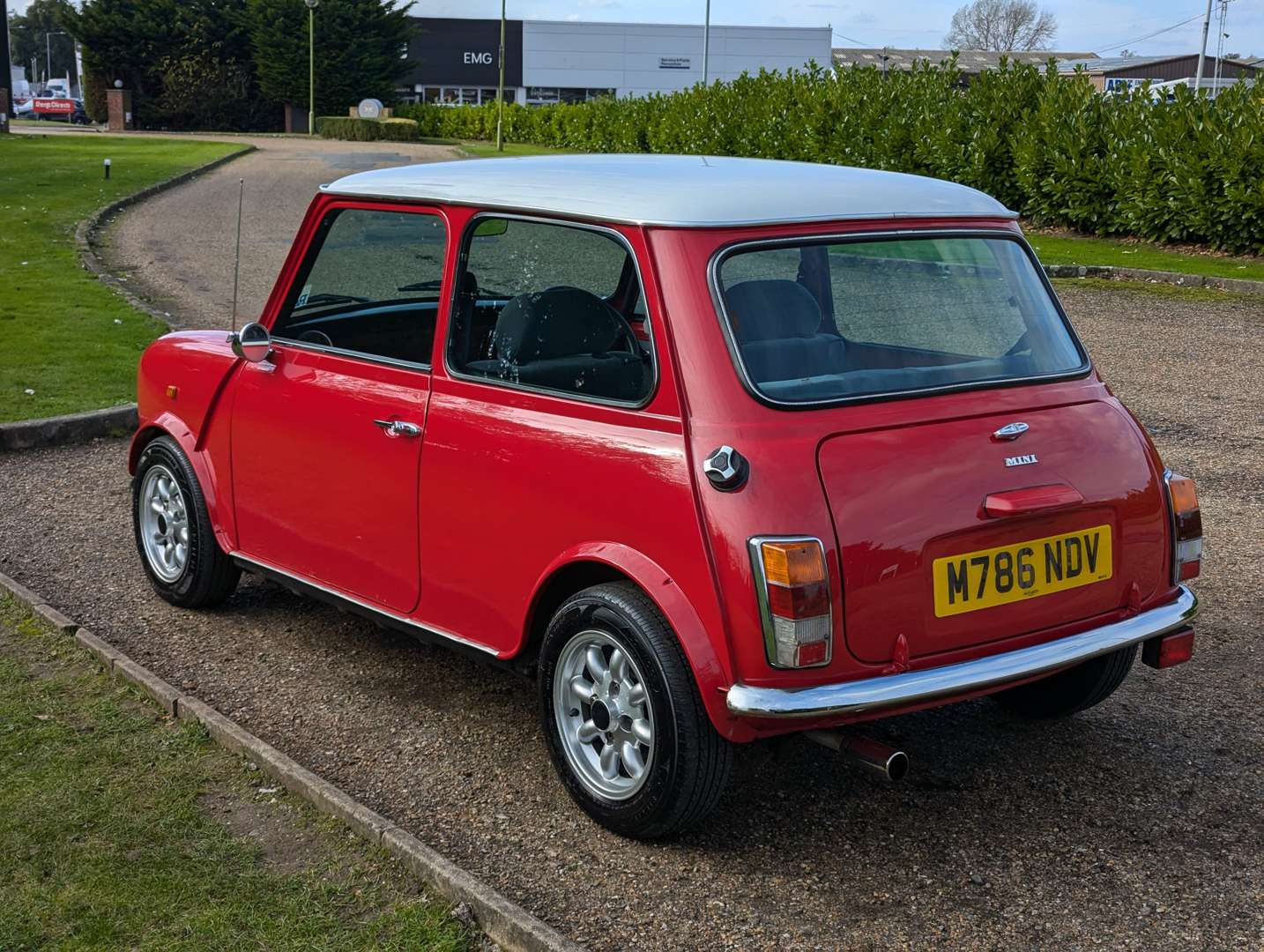 <p>1995 ROVER MINI MAYFAIR AUTO</p>