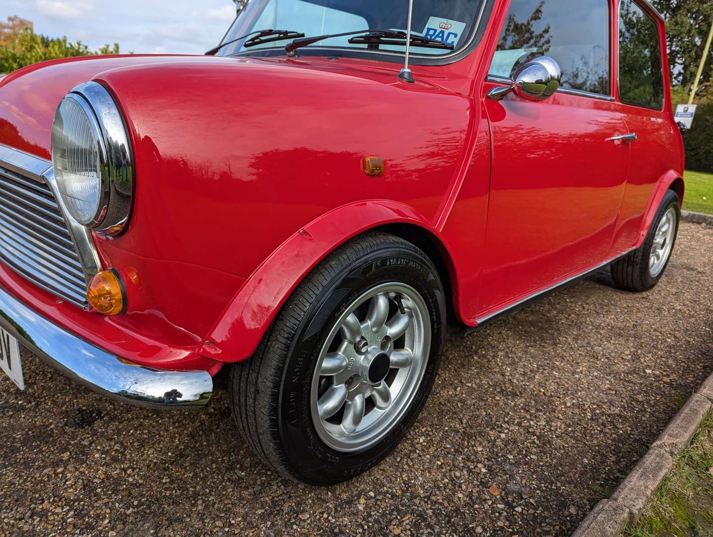 <p>1995 ROVER MINI MAYFAIR AUTO</p>