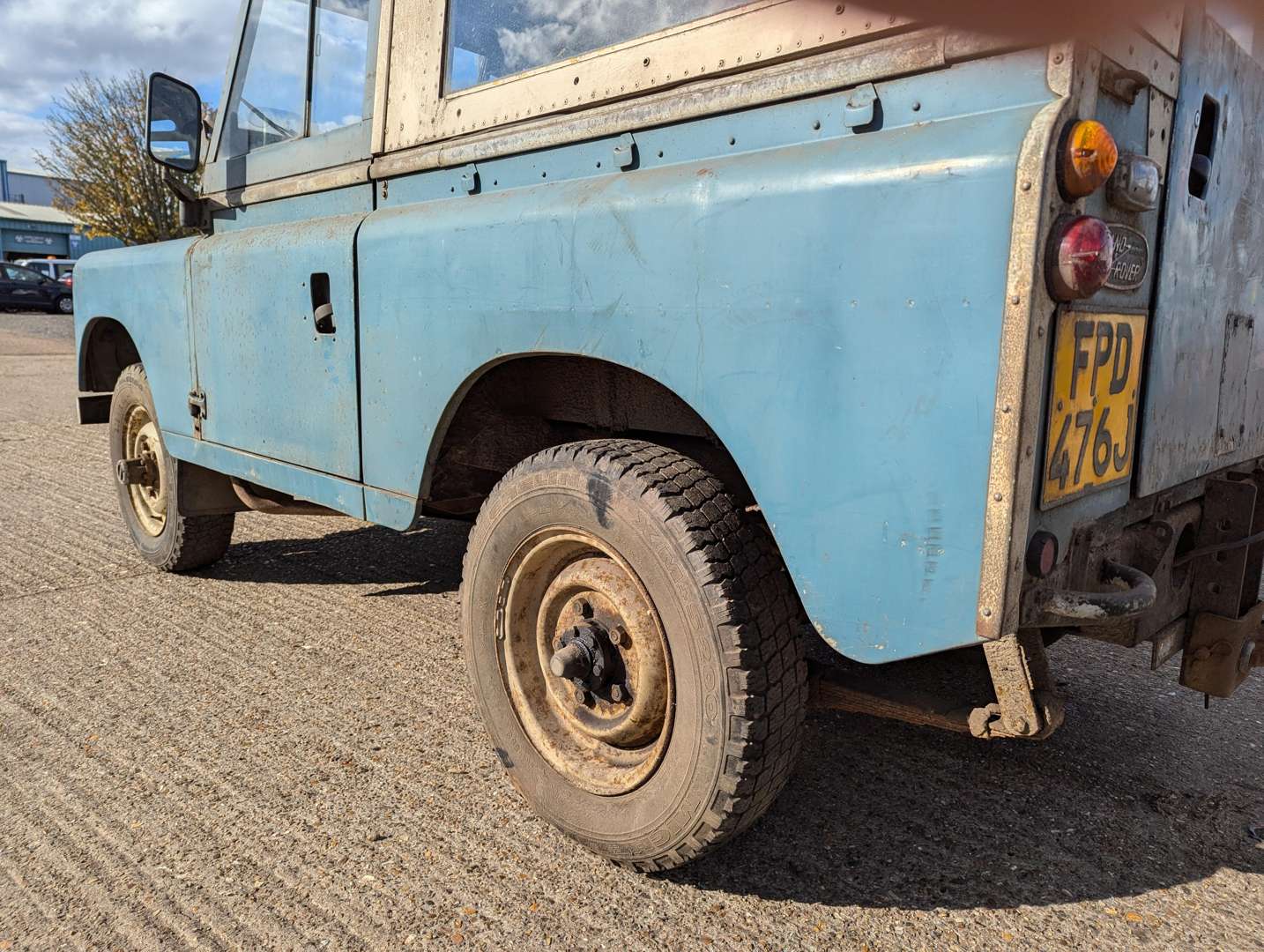 <p>1971 LAND ROVER 88" SERIES IIA&nbsp;</p>