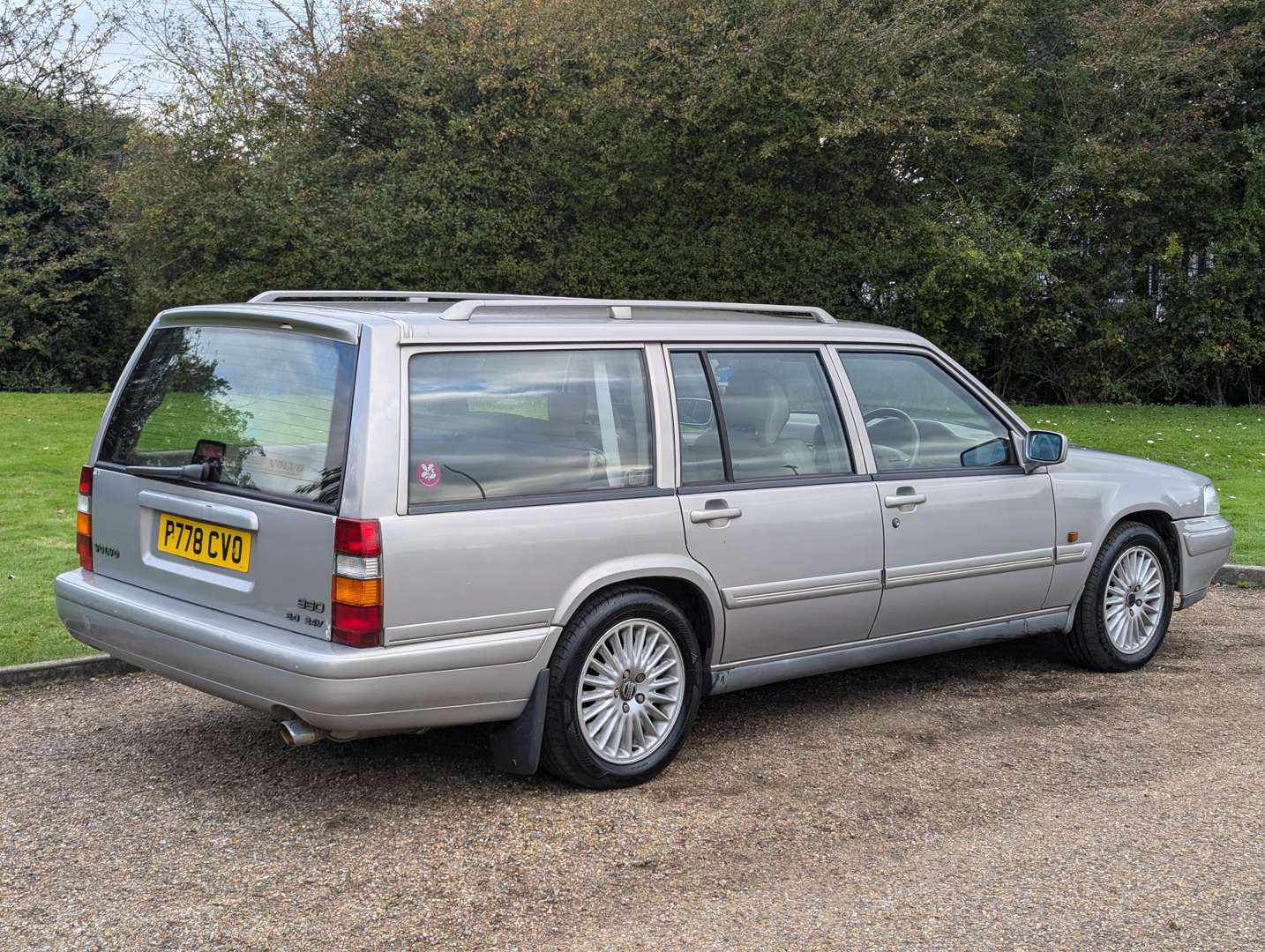 <p>1996 VOLVO 960 24V ESTATE AUTO</p>