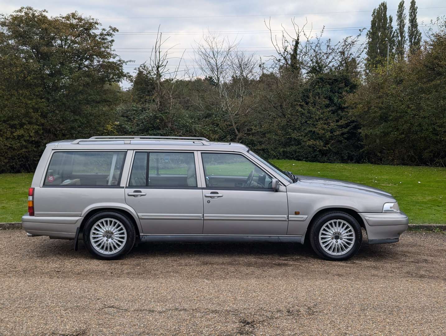 <p>1996 VOLVO 960 24V ESTATE AUTO</p>