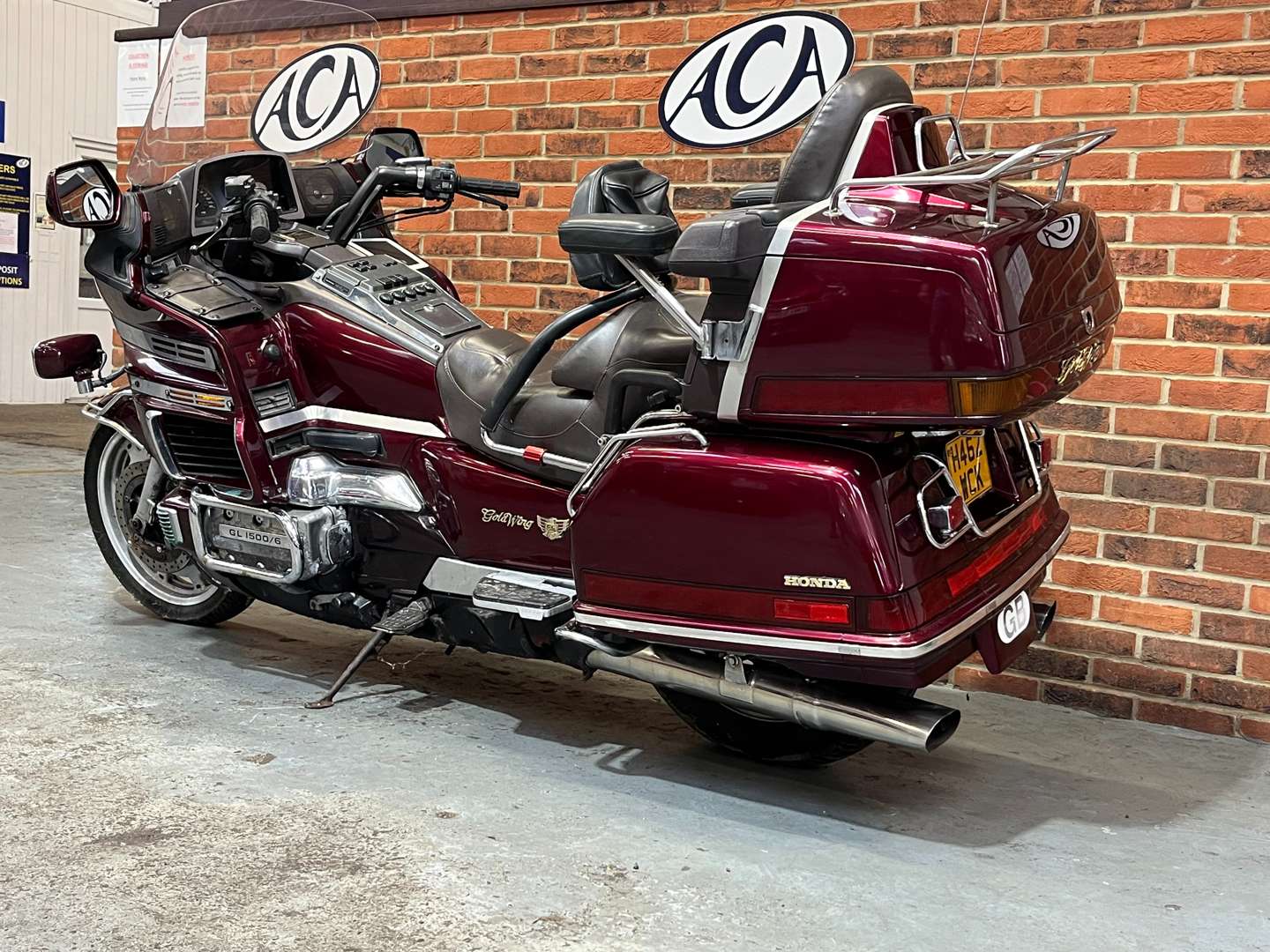 <p>1990 HONDA GOLDWING GL1500&nbsp;</p>